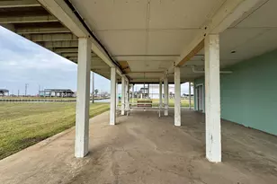 1118 County Rd 204, Sargent, TX 77414 - Photo 29