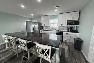 1118 County Rd 204, Sargent, TX 77414 - Photo 11