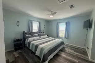 1118 County Rd 204, Sargent, TX 77414 - Photo 15