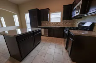 2126 Antler Trails Dr, Crosby, TX 77532 - Photo 7