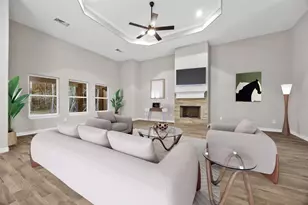 129 Fluorite Ct, Huntsville, TX 77340 - Photo 9