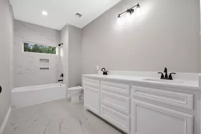 129 Fluorite Court, Huntsville, TX 77340 - Photo 39