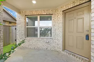 4118 Saw Mill Peak Ln, Baytown, TX 77521 - Photo 3
