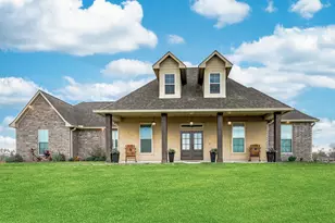 2711 Oakwood Shores Dr, Richwood, TX 77515 - Photo 1