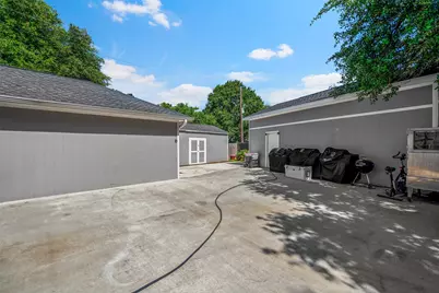 303 Beaumont Drive, Magnolia, TX 77354 - Photo 45