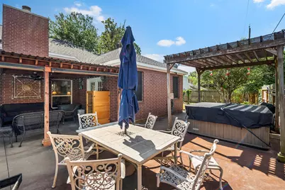 303 Beaumont Drive, Magnolia, TX 77354 - Photo 35