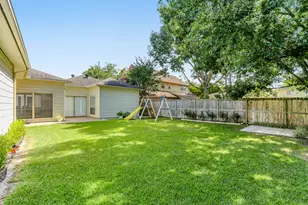 13102 Wickersham Ln, Houston, TX 77077 - Photo 37