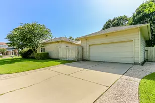 13102 Wickersham Ln, Houston, TX 77077 - Photo 3