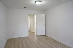 7400 Bellerive Dr, Houston, TX 77036 - Photo 21