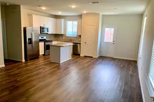 4622 Falling Sun Dr, Houston, TX 77069 - Photo 3