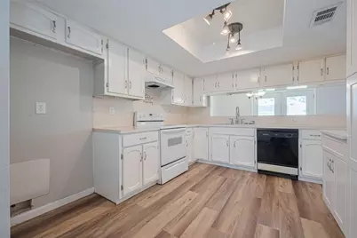 14555 Wunderlich Drive #2307, Houston, TX 77069 - Photo 9