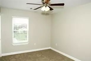 919 N Avenue C, Freeport, TX 77541 - Photo 11