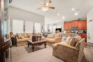 411 Asiatic Black Bear Wy, Crosby, TX 77532 - Photo 5