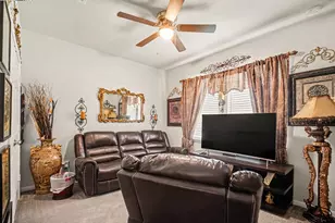 411 Asiatic Black Bear Wy, Crosby, TX 77532 - Photo 9