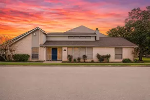 1 Wellington Park, Baytown, TX 77520 - Photo 1
