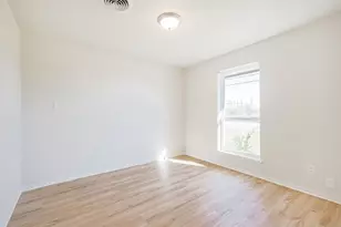 802 Wright St, El Campo, TX 77437 - Photo 7