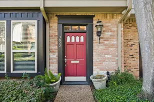 3822 Lake St, Houston, TX 77098 - Photo 3