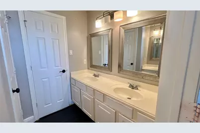 14802 Belterraza Drive, Houston, TX 77083 - Photo 31
