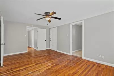 4020 Avenue O 1/2 #Down, Galveston, TX 77550 - Photo 3