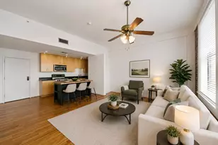 915 Franklin St, Houston, TX 77002 - Photo 3