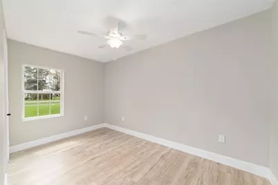 1416 E Avenue B, Bay City, TX 77414 - Photo 7