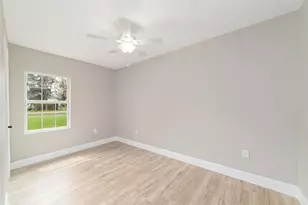 1416 E Ave B, Bay City, TX 77414 - Photo 7