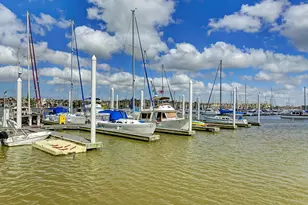 2021 Castlewind Ct, League City, TX 77573 - Photo 45