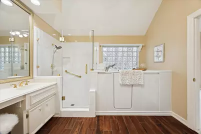 2021 Castlewind Court, League City, TX 77573 - Photo 23