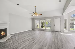 9478 Carmalee St, Houston, TX 77075 - Photo 5