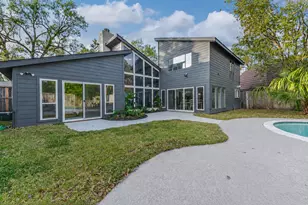 211 Big Hollow Ln, Houston, TX 77042 - Photo 37