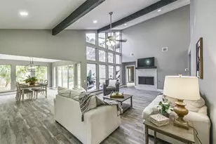 211 Big Hollow Ln, Houston, TX 77042 - Photo 9