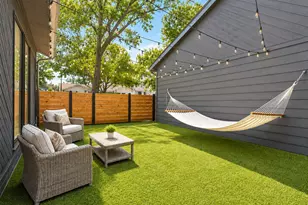 211 Big Hollow Ln, Houston, TX 77042 - Photo 3