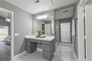 211 Big Hollow Ln, Houston, TX 77042 - Photo 23