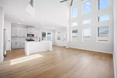 8322 Amethyst Valley Ln, Angleton, TX 77515 - Photo 5