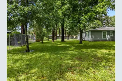 3715 Bayou Circle, Dickinson, TX 77539 - Photo 35