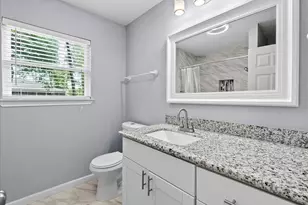 3715 Bayou Cir, Dickinson, TX 77539 - Photo 27