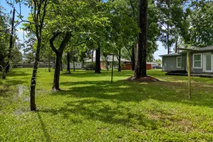 3715 Bayou Cir, Dickinson, TX 77539 - Photo 33