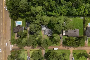 3715 Bayou Cir, Dickinson, TX 77539 - Photo 41
