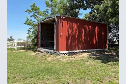190 Private Road 408, Buffalo, TX 75831 - Photo 33