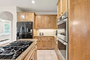156 April Waters Dr W, Conroe, TX 77356 - Photo 15