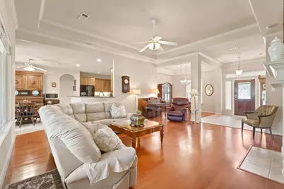 156 April Waters Drive W, Conroe, TX 77356 - Photo 9