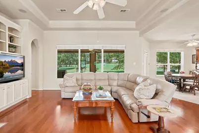 156 April Waters Drive W, Conroe, TX 77356 - Photo 7