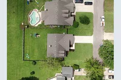 233 Twin Lakes Boulevard, West Columbia, TX 77486 - Photo 45