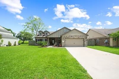 233 Twin Lakes Boulevard, West Columbia, TX 77486 - Photo 39