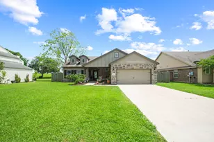 233 Twin Lakes Blvd, West Columbia, TX 77486 - Photo 39