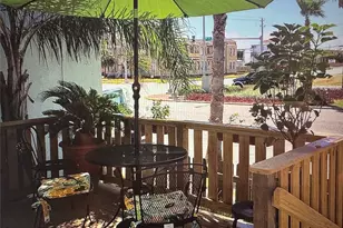 808 Broadway, Galveston, TX 77550 - Photo 3