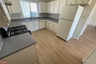 11041 Albury Dr, Houston, TX 77096 - Photo 3