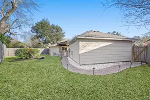 11618 Brookspring Dr, Houston, TX 77077 - Photo 45