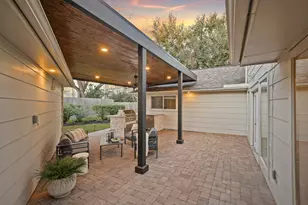 11618 Brookspring Dr, Houston, TX 77077 - Photo 37