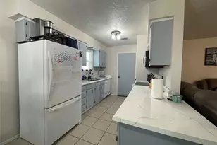5001 Crestway Dr, La Porte, TX 77571 - Photo 7